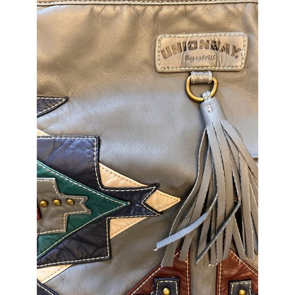 Union Bay Gray Purse Aztec Design Crossbody Adjustable Strap Man Made Fabric - Picture 3 of 9